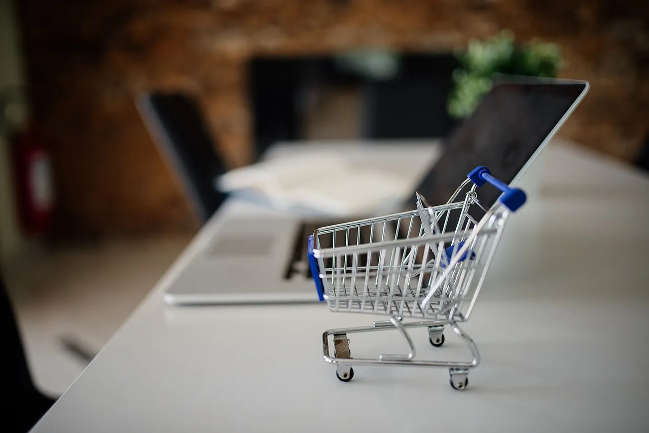 Shopify, WooCommerce o PrestaShop: quale piattaforma e-commerce scegliere nel 2026