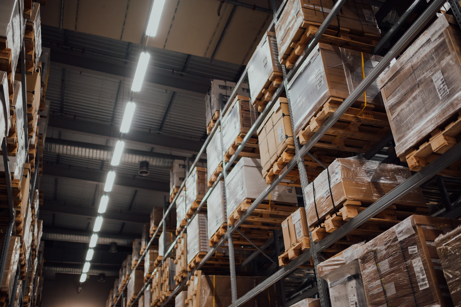 Vendere sui marketplace: Amazon, eBay, Zalando ed Etsy per i brand italiani